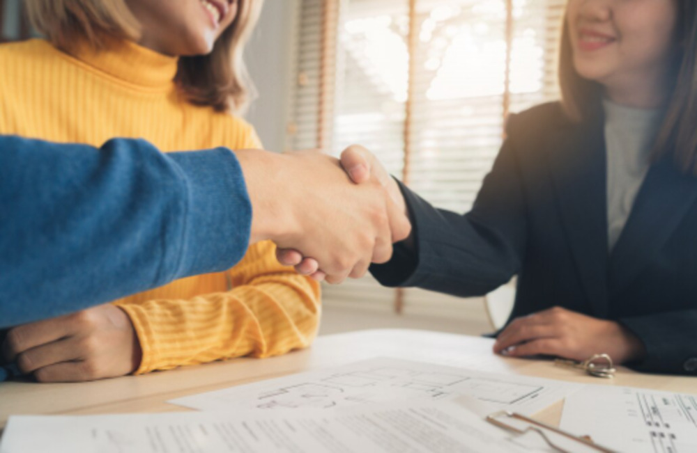 Client confirming estate planning wishes with an adviser