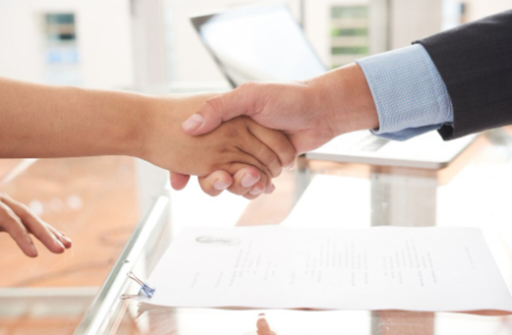 Client setting up a testamentary trust with Finex & Co.